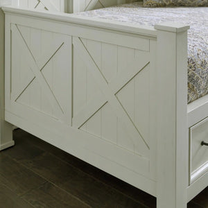 Homestyles Seaside Lodge Off-White Daybed