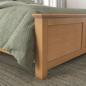 Homestyles Oak Park Brown King Bed