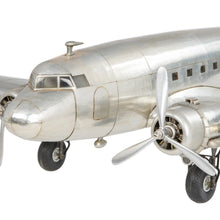 Load image into Gallery viewer, Authentic Models Dakota DC-3 - AP455