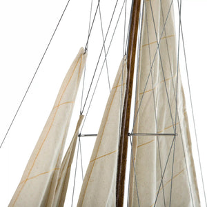 Authentic Models Shamrock Yacht Wood - AS157