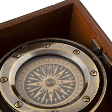 Load image into Gallery viewer, Authentic Models Lifeboat Compass - CO015