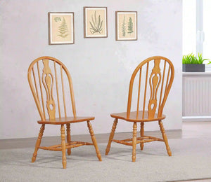 Sunset Trading Oak Selections Keyhole Windsor Dining Chair | Light Oak | Set of 2