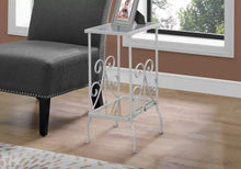 Load image into Gallery viewer, Silver /clear Accent Table / Side Table - I 3158