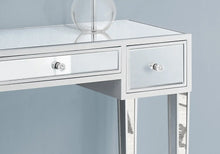 Load image into Gallery viewer, Silver Accent Table - I 3735