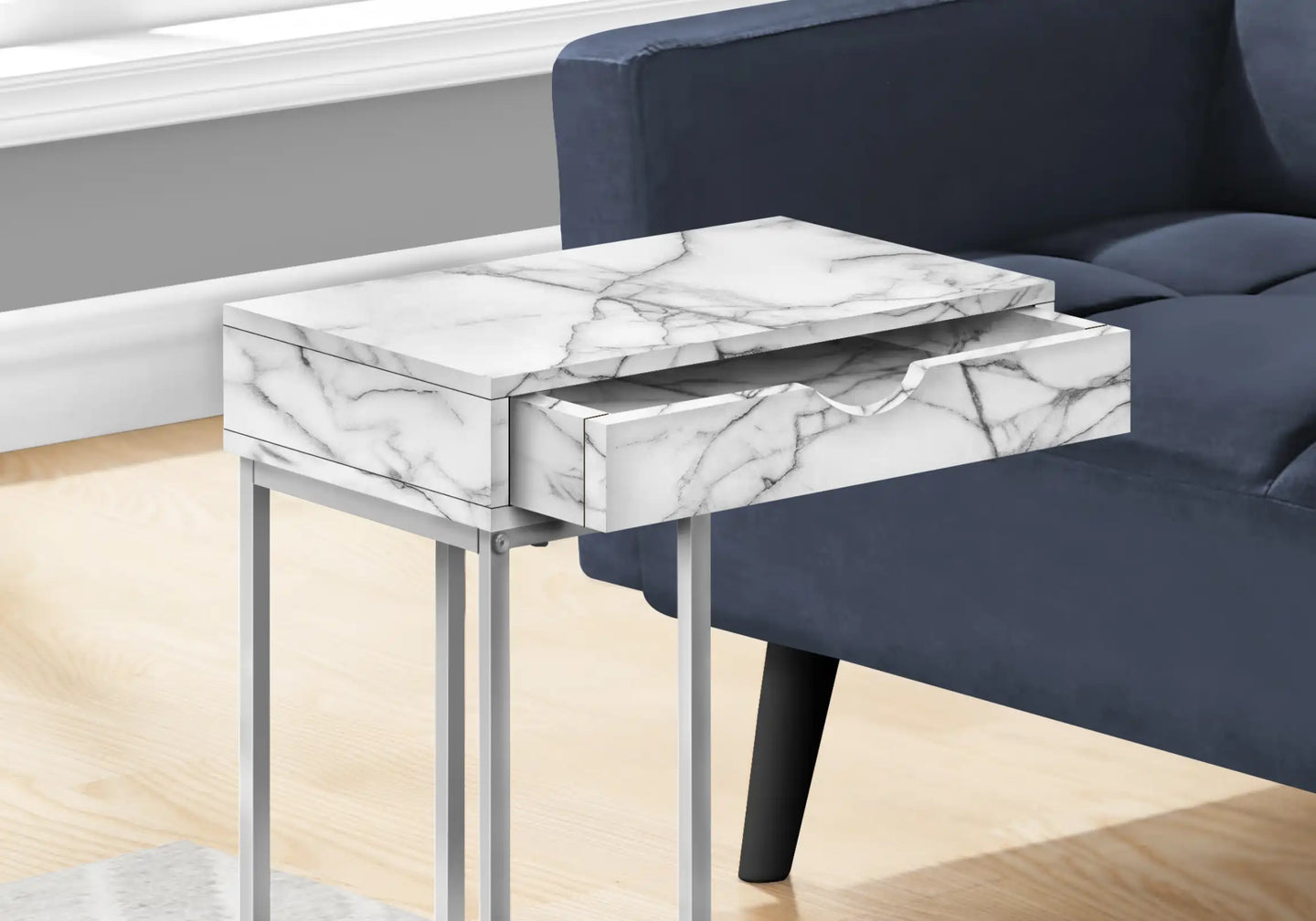 White Accent Table / C Table - I 3772