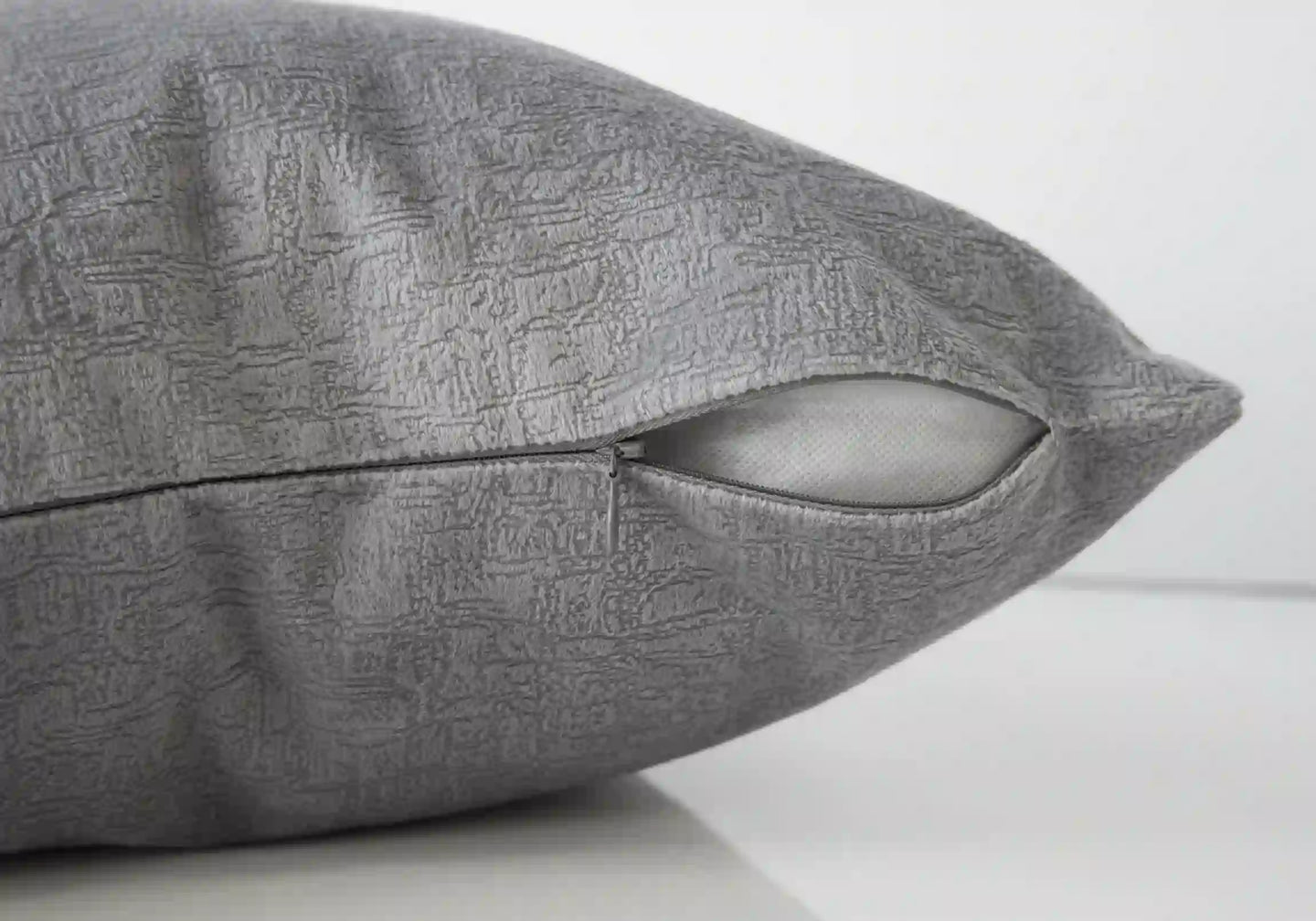 Grey Pillow - I 9272